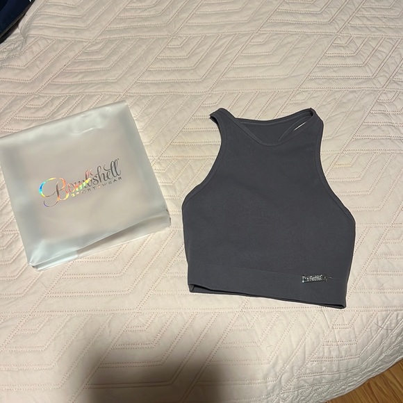 Bombshell Sportswear Tops - Bombshell Sportswear INSPIRED SEAMLESS top xs/s